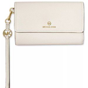 Michael Kors Jet Set Charm Large Flap Phone Wristlet